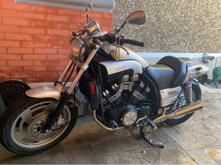 YAMAHA vmax