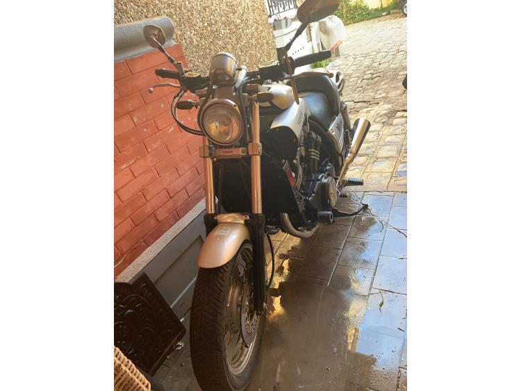 YAMAHA vmax
